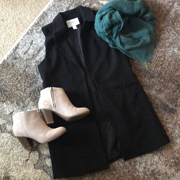 Katherine Barclay Tops - Adorable Katherine Barclay Vest